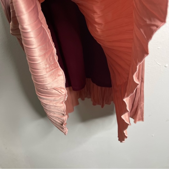 SUNDANCE Ombre Crinkle Pleated V Neck Satin Dress Size S - Picture 10 of 15